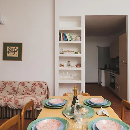 Onde Di Baja - L'appartamento Con Piscina Condominiale A Baja Sardinia بيت للعطل *