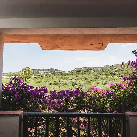 Onde Di Baja - L'appartamento Con Piscina Condominiale A Baja Sardinia *